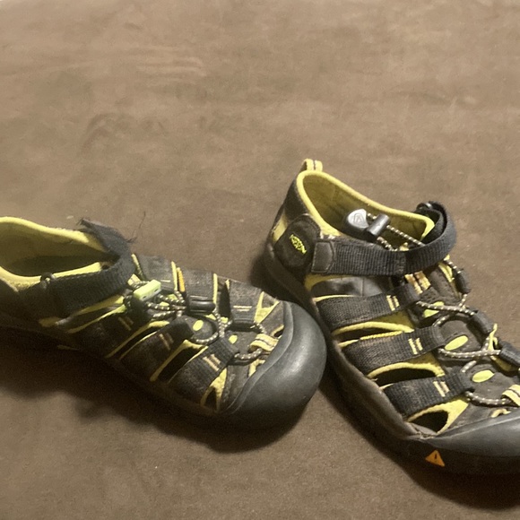 Keen waterproof sandals - Picture 4 of 6